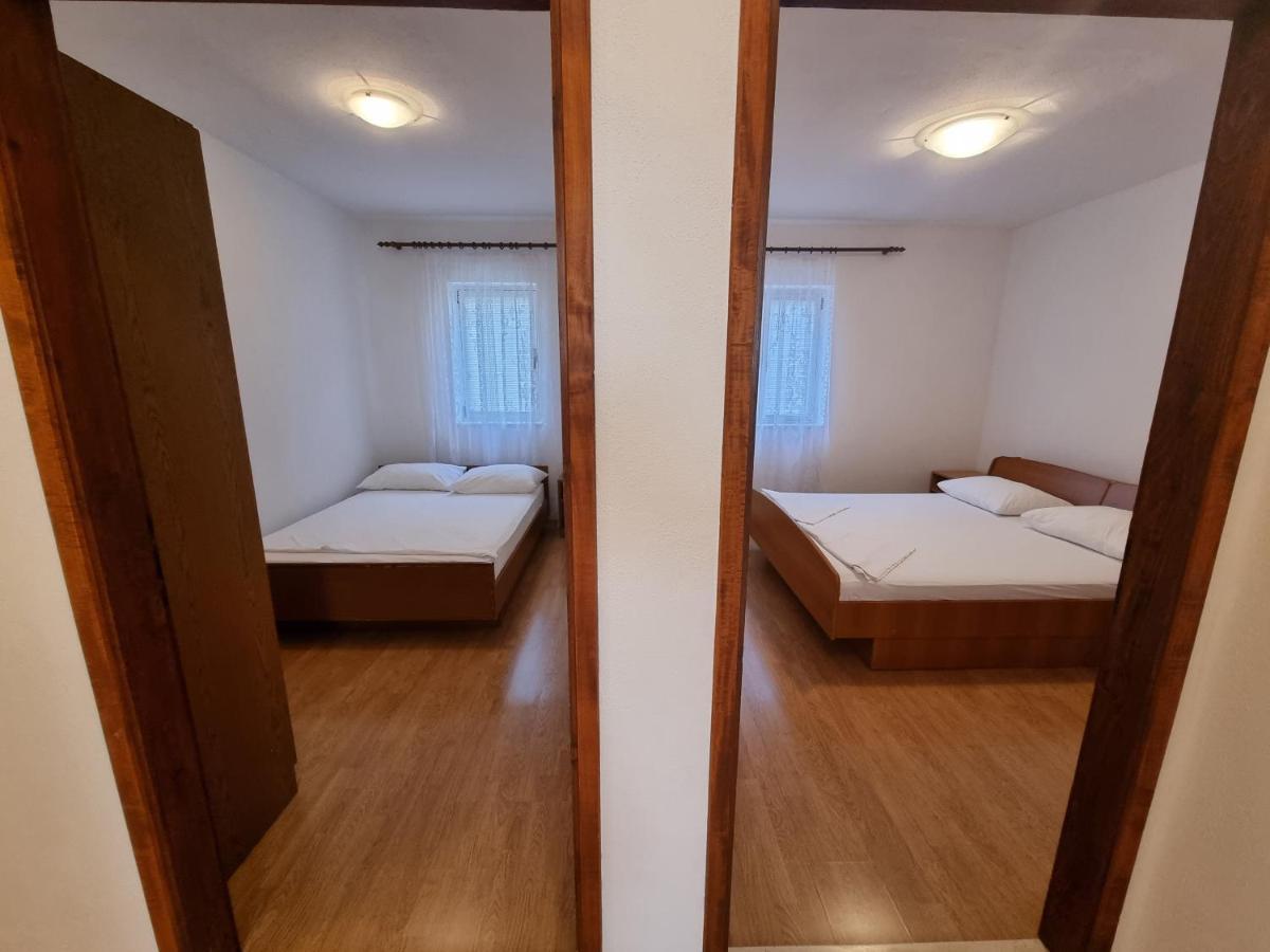 Apartman Ivan Apartment Makarska Exterior foto